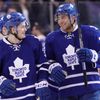 William Nylander a Josh Leivo (Toronto Maple Leafs)