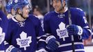 William Nylander a Josh Leivo (Toronto Maple Leafs)