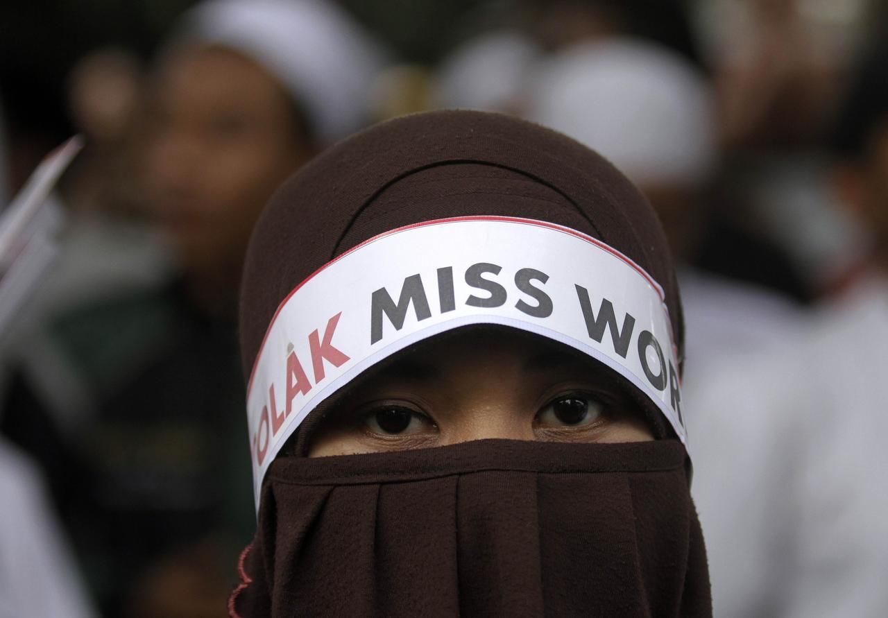 Protesty proti Miss World v Jakartě