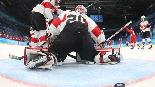 Puk je ve švýcarské brance, ruské hokejistky mohou slavit další gól