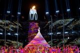 Velkolepým slavnostním ceremoniálem byla v neděli zakončena 12. zimní paralympiáda v korejském Pchjongčchangu.