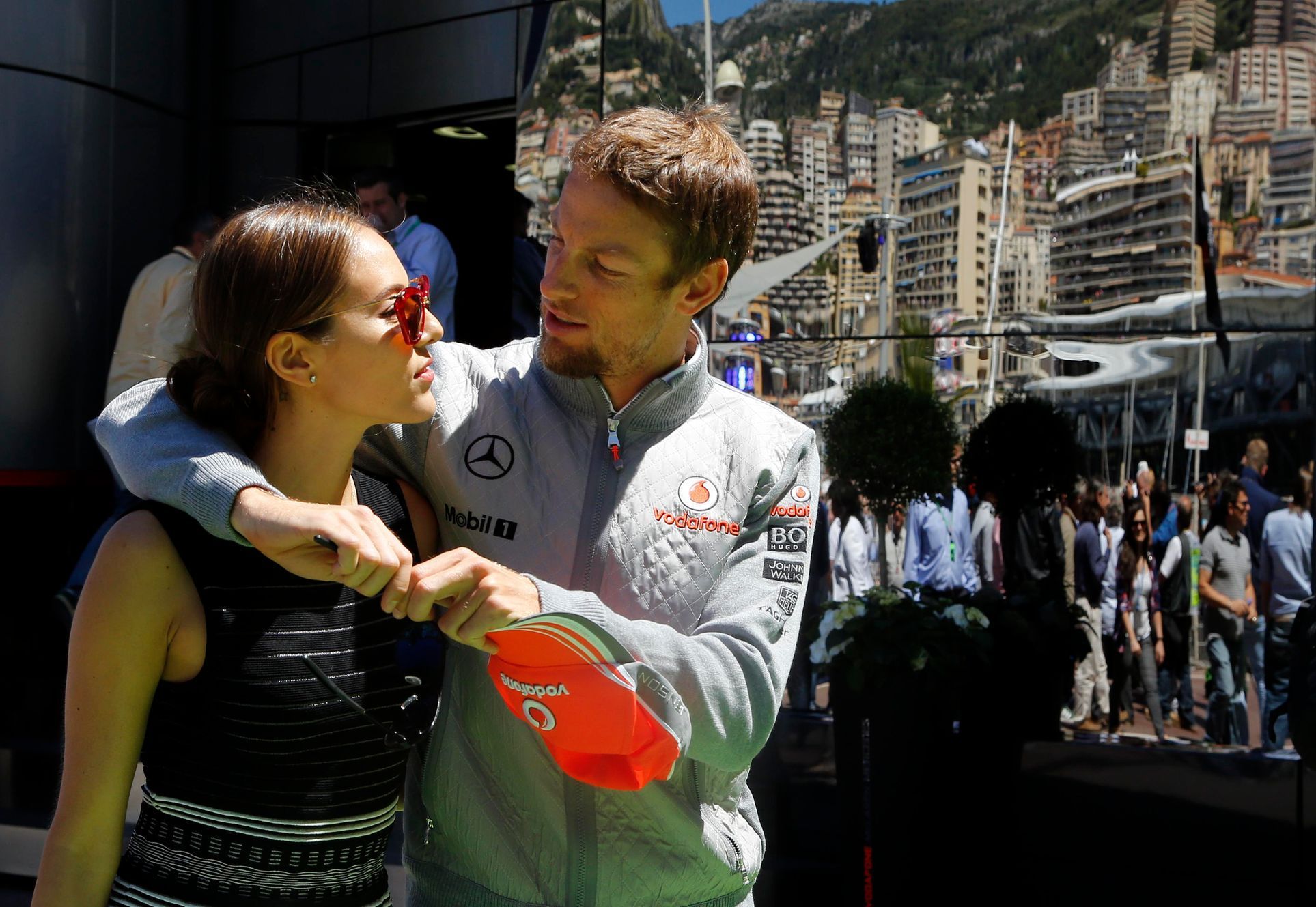 F1, VC Monaka 2013: Jessica Mičibataová a Jenson Button