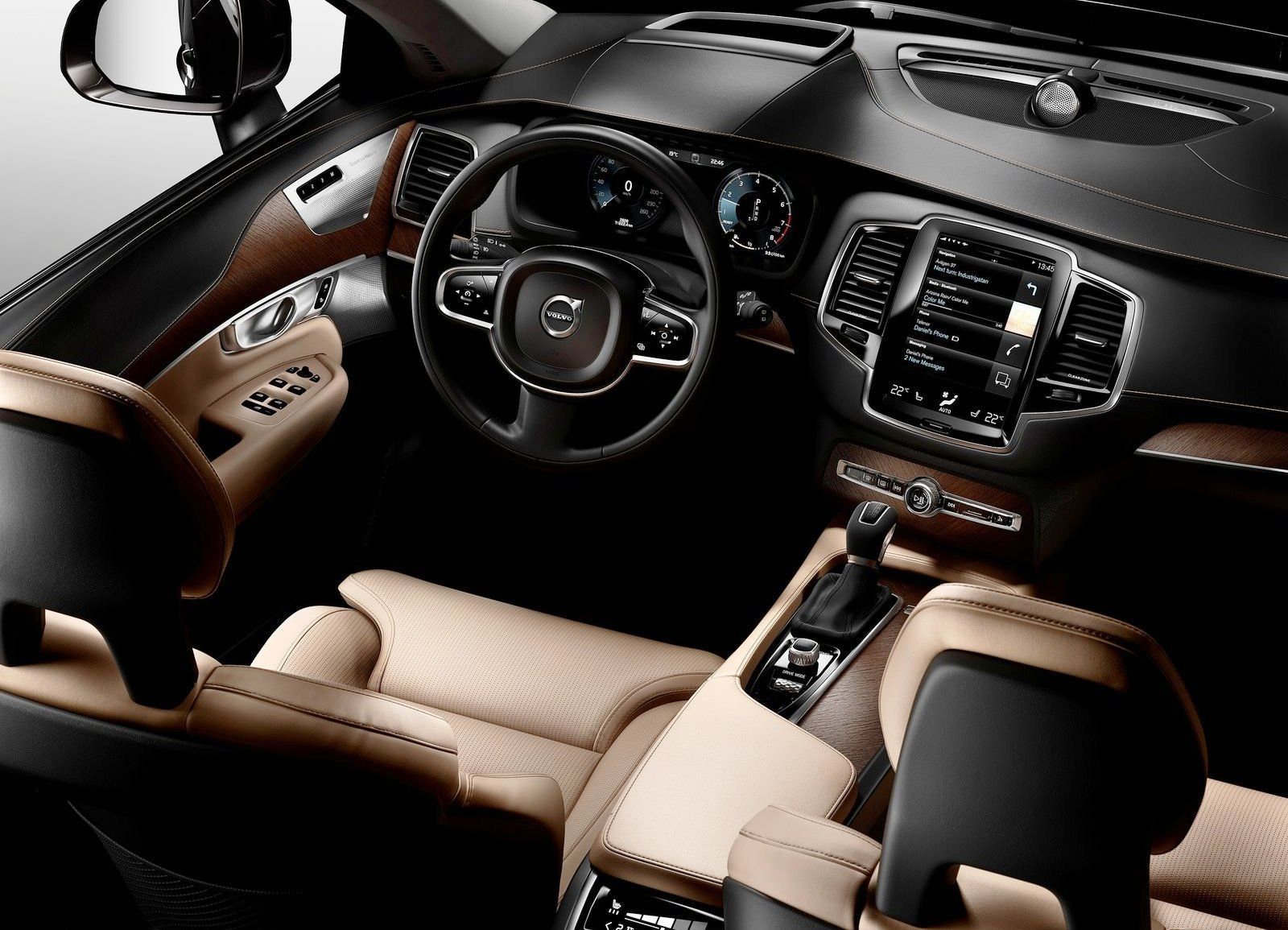 Volvo XC-90 - interiér