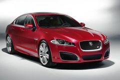 Jaguar XF nadchne automobilové fajnšmekry