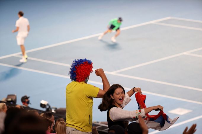 Fanoušci na finále dvouhry mužů na Australian Open 2021