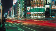 Ginza, Tokio (4. místo) 

Francouzská metropole díky tomuto nárůstu nájemného poskočila o dvě místa na třetí pozici a tokijskou Ginzu s 8962 eur za metr čtvereční ročně odsunula na čtvrtou příčku.