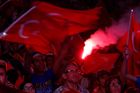 Turecko pozastavilo činnost 370 nevládních organizací kvůli údajnému napojení na terorismus