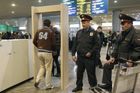 Na letišti v Moskvě zatkli Íránce s radioaktivní látkou