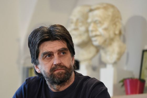 Majitel nakladatelství Argo a distribuční společnosti Kosmas Jiří Michek.
