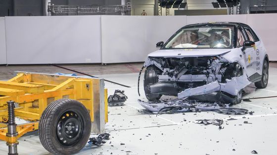 Foto: Podívejte se na nárazové testy tureckých elektromobilů Togg a čínského firefly