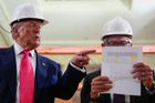 "To bylo před pěti lety." Trump chtěl zase ostrou show, ale šéf Fedu ho suše uzemnil