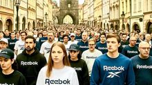 Reebok všude, kam se podíváš. Jak jeden omyl spustil vlnu internetové ironie