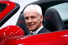 V čele Volkswagenu je další autokrat. Z krize ho povede muž, který se zastal uprchlíků