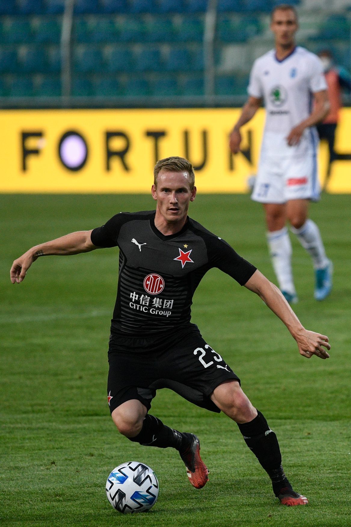 Petr Ševčík ze Slavie v zápase 25. kolo první ligy FK Mladá Boleslav - SK Slavia Praha