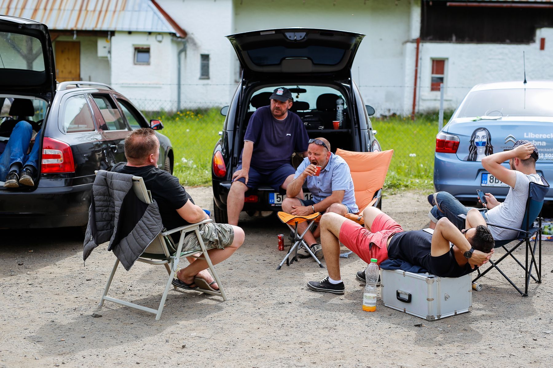 Čekaní na propuštění Jiřího Kajínka - 22.5. - FINÁLNÍ FOTO