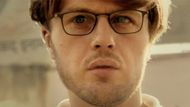 I ORIGINS. Film I Origins je příběhem mladého vědce, který se zaměřuje na zkoumání lidského oka. Výzkumy ho dovedou k odhalení překvapivých souvislostí mezi lidskou fyziognomií a psychikou, které mají až mystický dosah. Snímek vzbudil pozornost na letošním festivalu Sundance, odkud si režisér Mike Cahill odvezl cenu Alfreda P. Sloana, udělovanou filmům, jejichž tématem je právě věda a technologie.