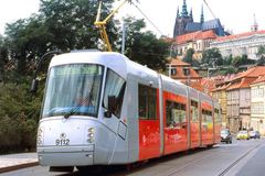 Divoký boj o dopravu v Praze: V akci policie i 4 šéfové