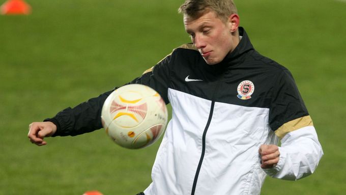 Ladislav Krejčí piluje dovednosti s míčem, které by rád rád využil ve čtvrtek proti borcům z Chelsea.