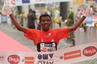 Vytrvalec Gebrselassie založil svoji slávu na běhání do školy, dnes slaví padesátiny