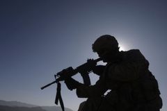NATO omylem svedlo bitvu s afghánskými vojáky, 4 mrtví