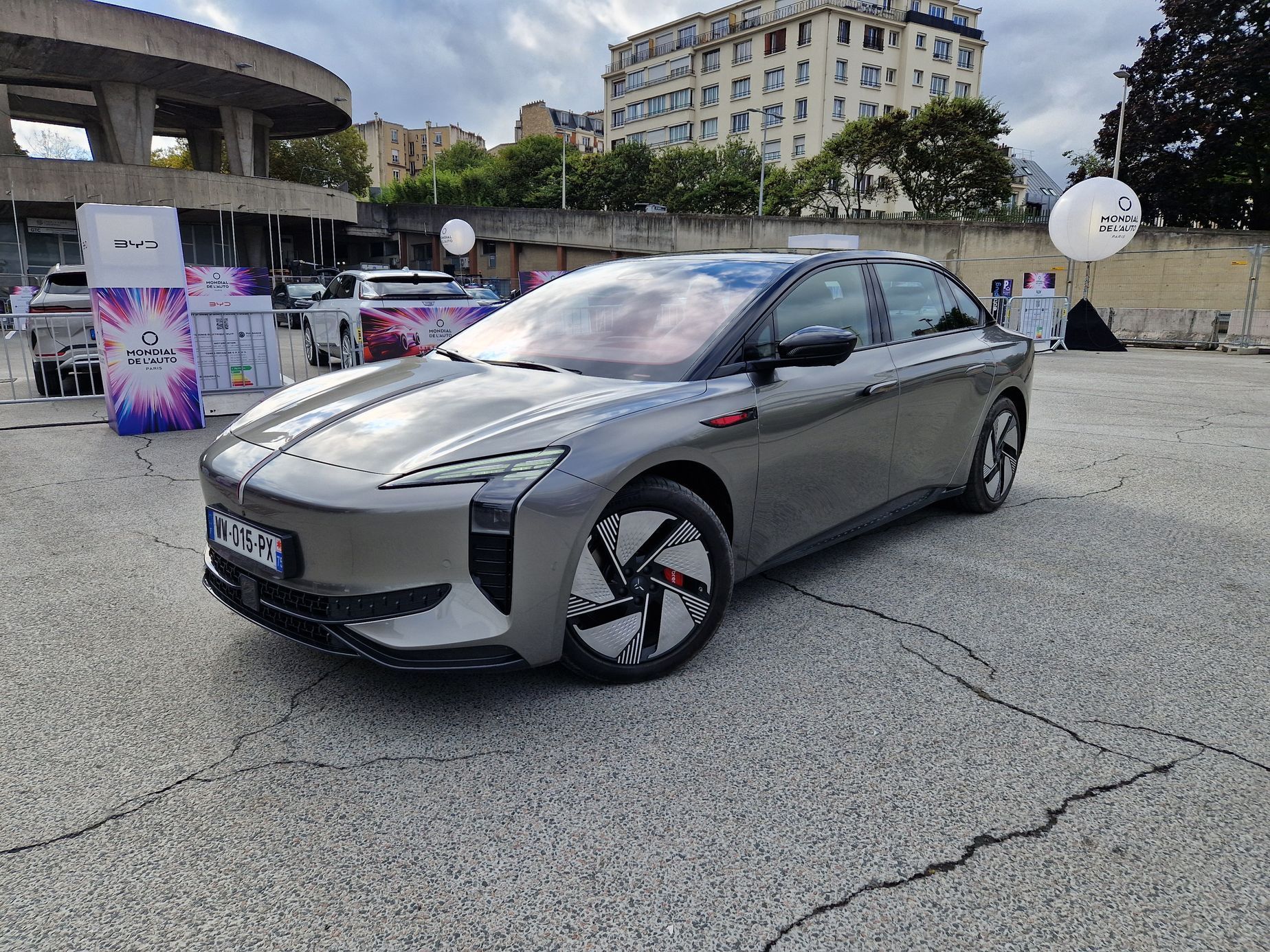 Hongqi testovací jízdy