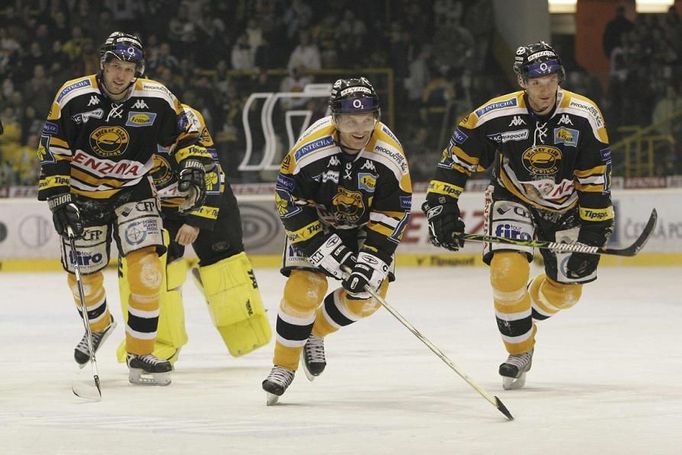 Hokejisté Litvínova chtějí v letošním play-off oplatit Karlovým Varům porážku z loňského roku.