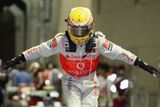 Lewis Hamilton si užívá vítězství ve VC Singapuru
