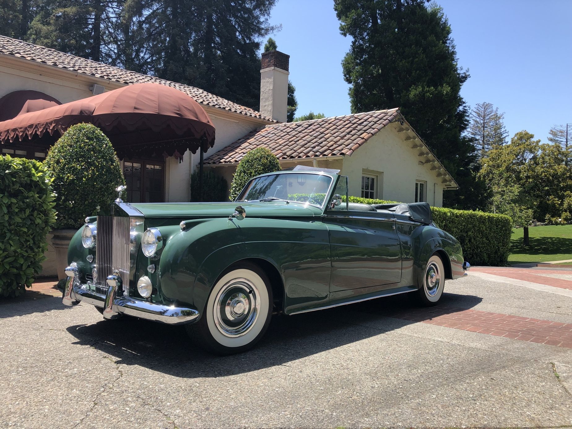 Rolls-Royce Silver Cloud II po Elizabeth Taylor