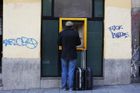 Hypotéky dělají ze Španělů sebevrahy, lidé jdou do ulic