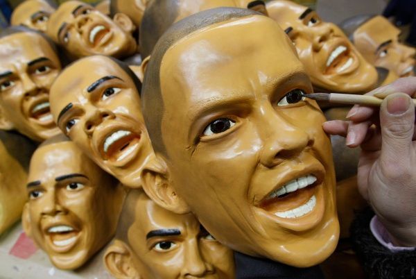 Maska Baracka Obamy