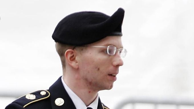 Vojín Bradley Manning, dnes Chelsea Manningová.