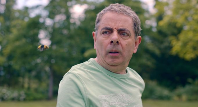 Rowan Atkinson jako Trevor.