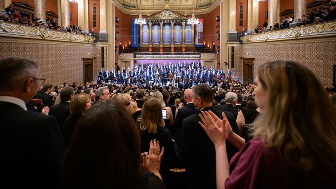 Středeční koncert v pražském Rudolfinu se znovu opakuje ve čtvrtek.