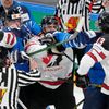 Bitka ve finále Finsko - Kanada na MS 2021