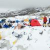 Jednorázové užití / Fotogalerie / Everest / 13_25. dubna 2015 - zemřelo 22 lidí, největší tragédie