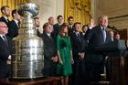 Šampioni NHL z Pittsburghu navštívili Bílý dům. Úžasní vlastenci, hlásil Trump