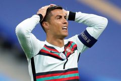 Ronaldo je arogantní, pustil se do superstar italský ministr sportu