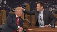 Jimmy Fallon cuchá Donalda Trumpa