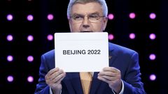 Thomas Bach oznamuje pořadatele Her v roce 2022