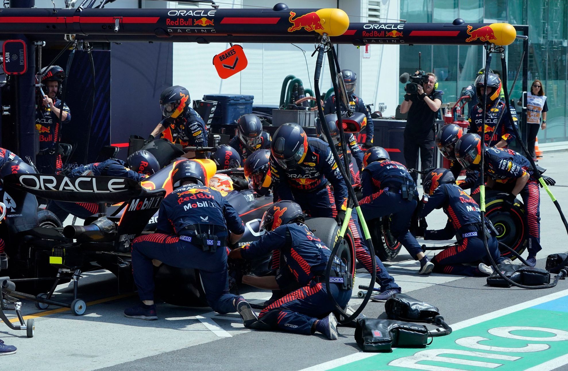 Max Verstappen v Red Bullu ve VC Kanady F1 2023