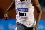Jamajčan Usain Bolt dobíhá do cíle závodu na 100m na mítinku Zlaté ligy v Bruselu.