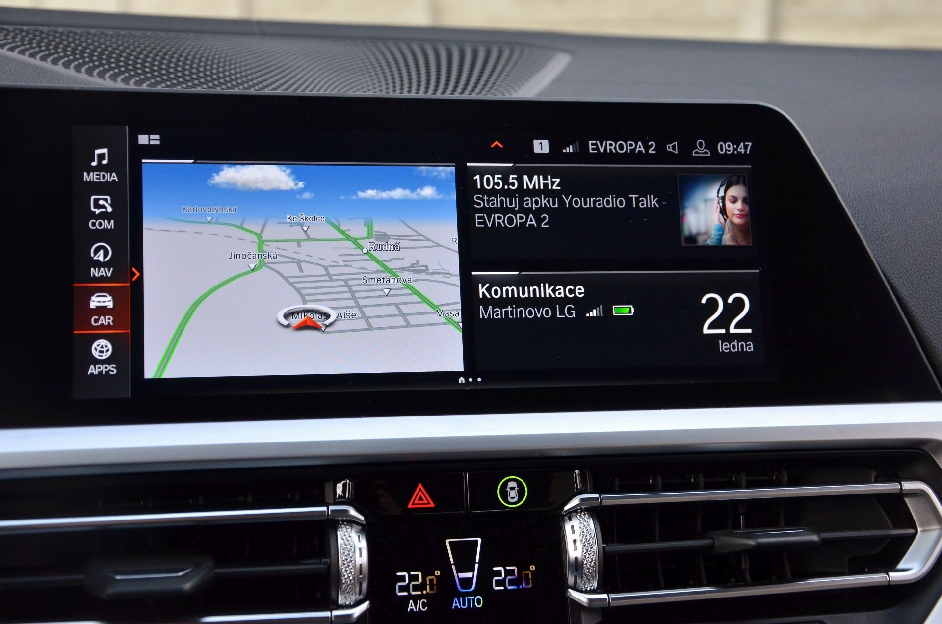 BMW 330d xDrive Touring kombi BMW řada 3 2020 2019