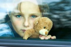Co nesnáší děti v autě? Zpěv rodičů je horší než nadávky. To je pro ně peklo