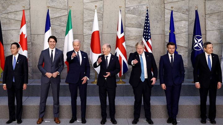Země G7 nebudou platit Moskvě za plyn v rublech. Šlo by podle nich o porušení smluv; Zdroj foto: Reuters