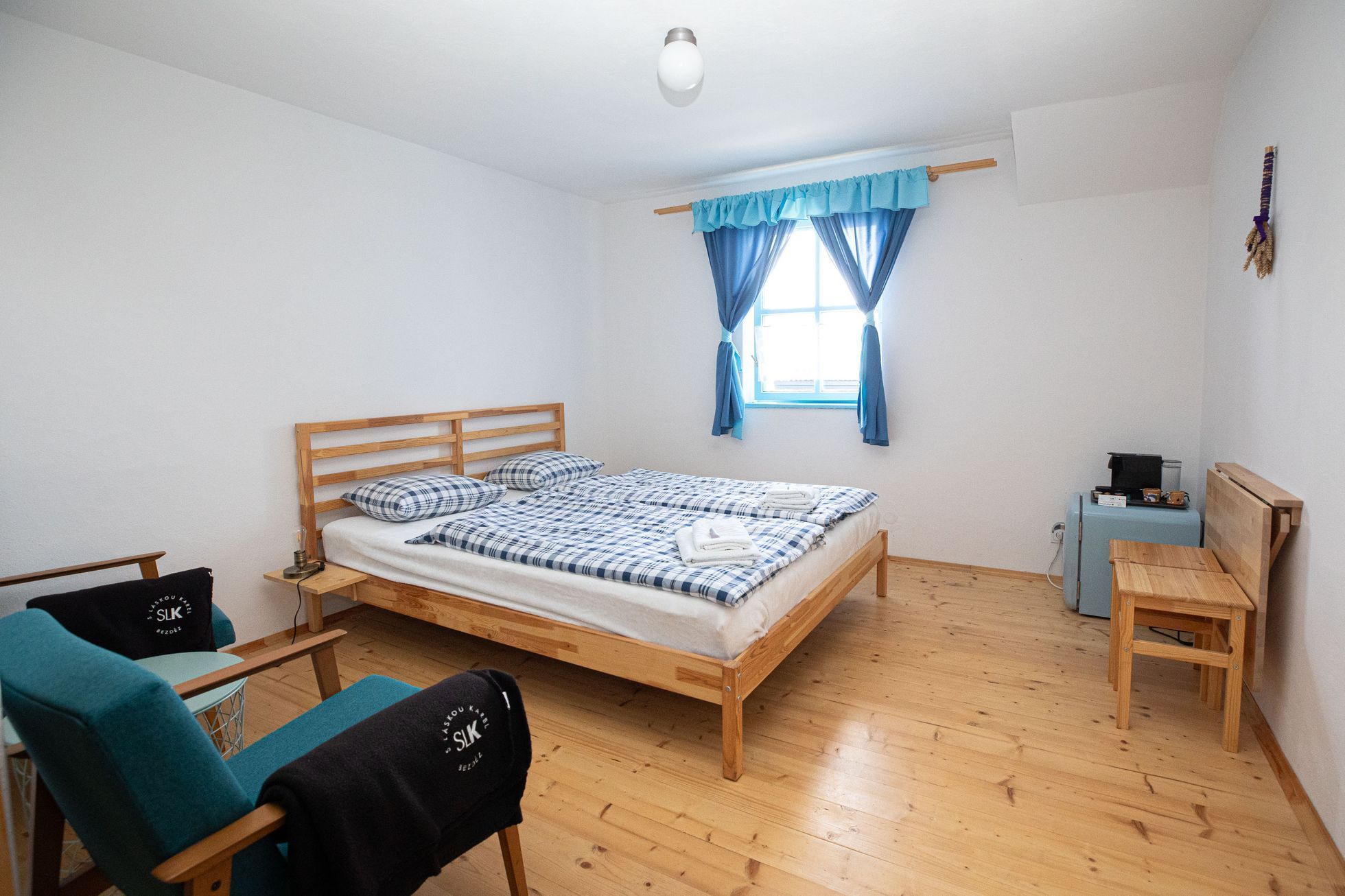 S láskou Karel - bistro, penzion, Bezděz, gastronomie