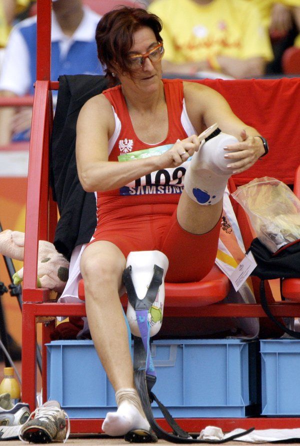 Paralympiáda - čištění od písku