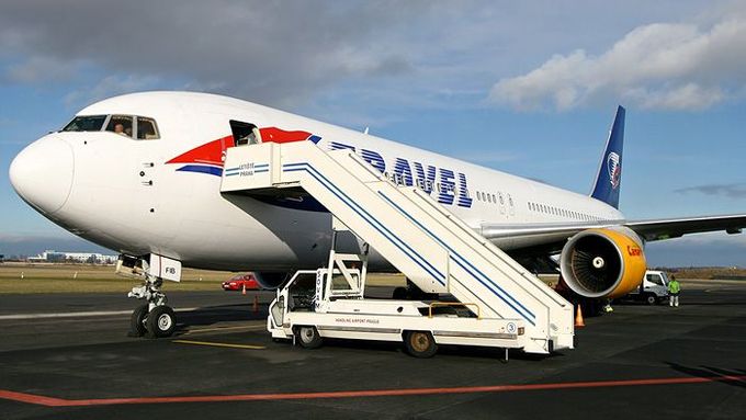Největší letadlo v ČR - Boeing 767. Podívejte se.
