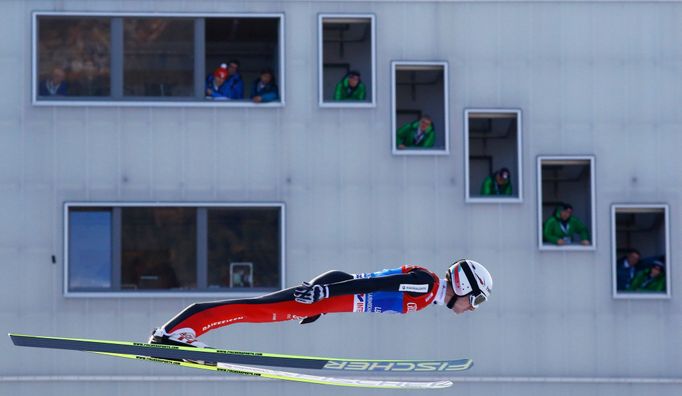 Nejlepší fotky roku 2014: Simon Ammann v letu