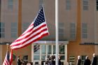 USA otevřely největší ambasádu na světě. Je v Bagdádu