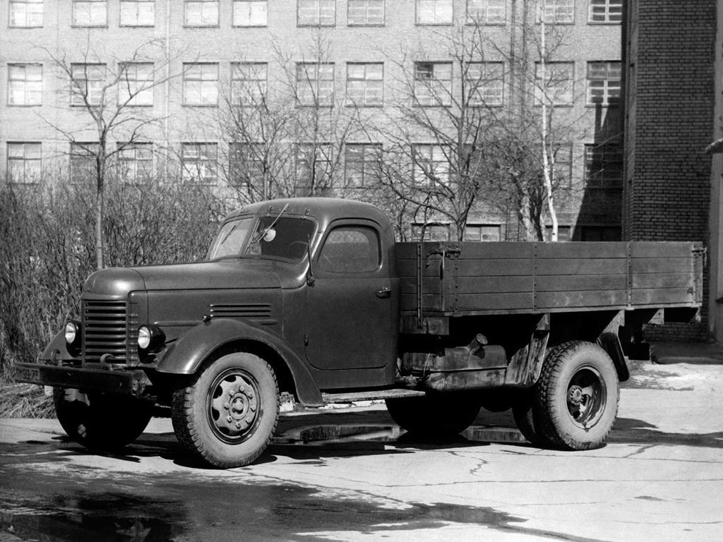 sovětské nákladní automobily